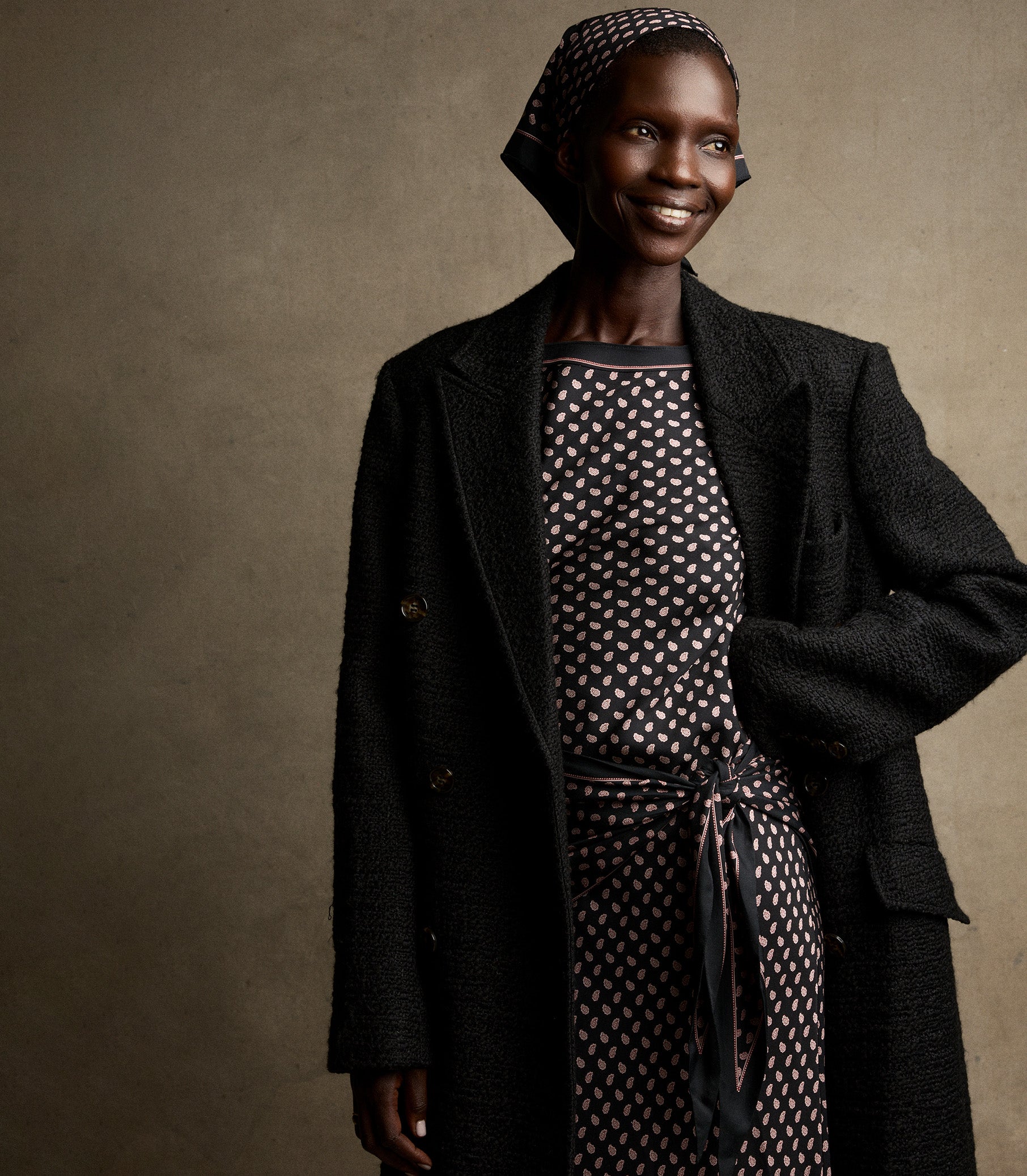 WILHELMINA COAT -- BLACK