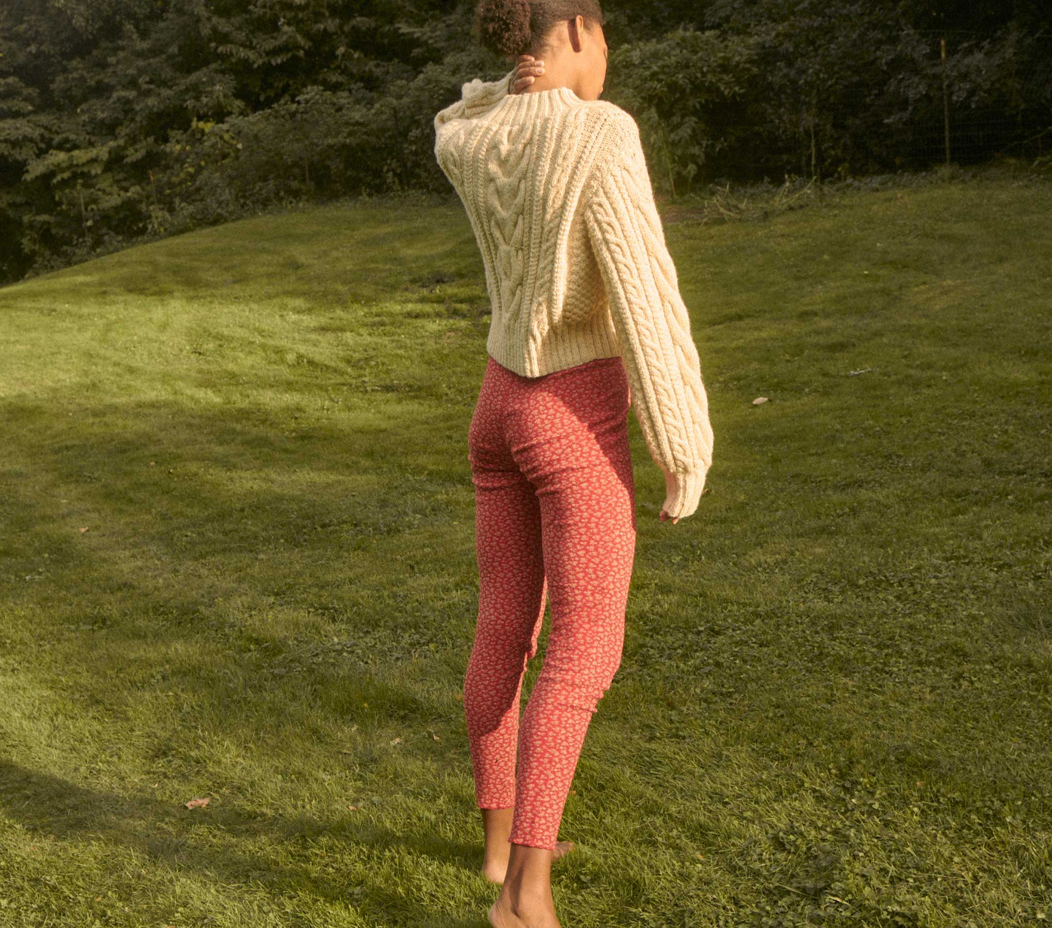 HMD -- RHEA PANT -- SCARLET SECRET GARDEN